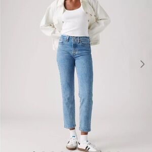 Levi wedgie straight jeans